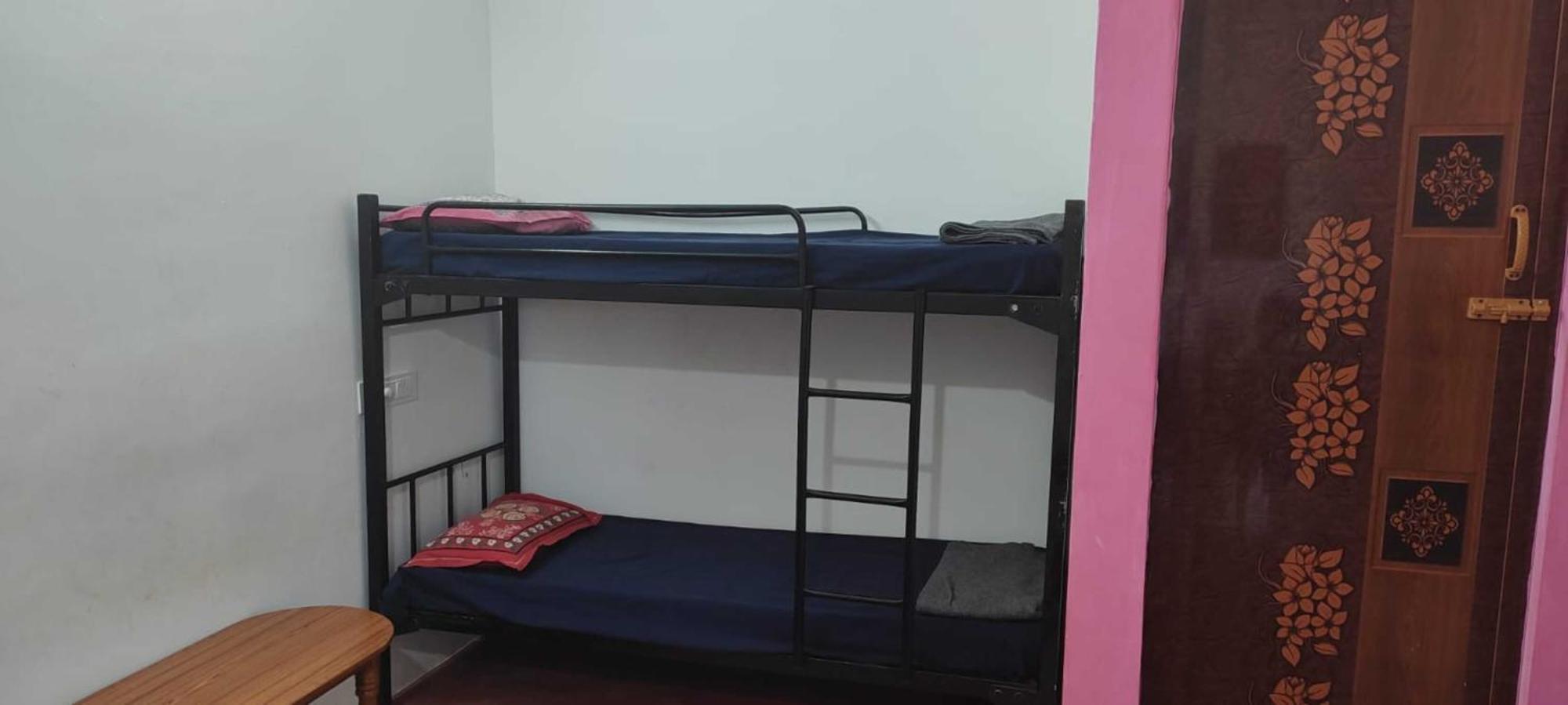 Travellers Crib Hotel Auroville Buitenkant foto