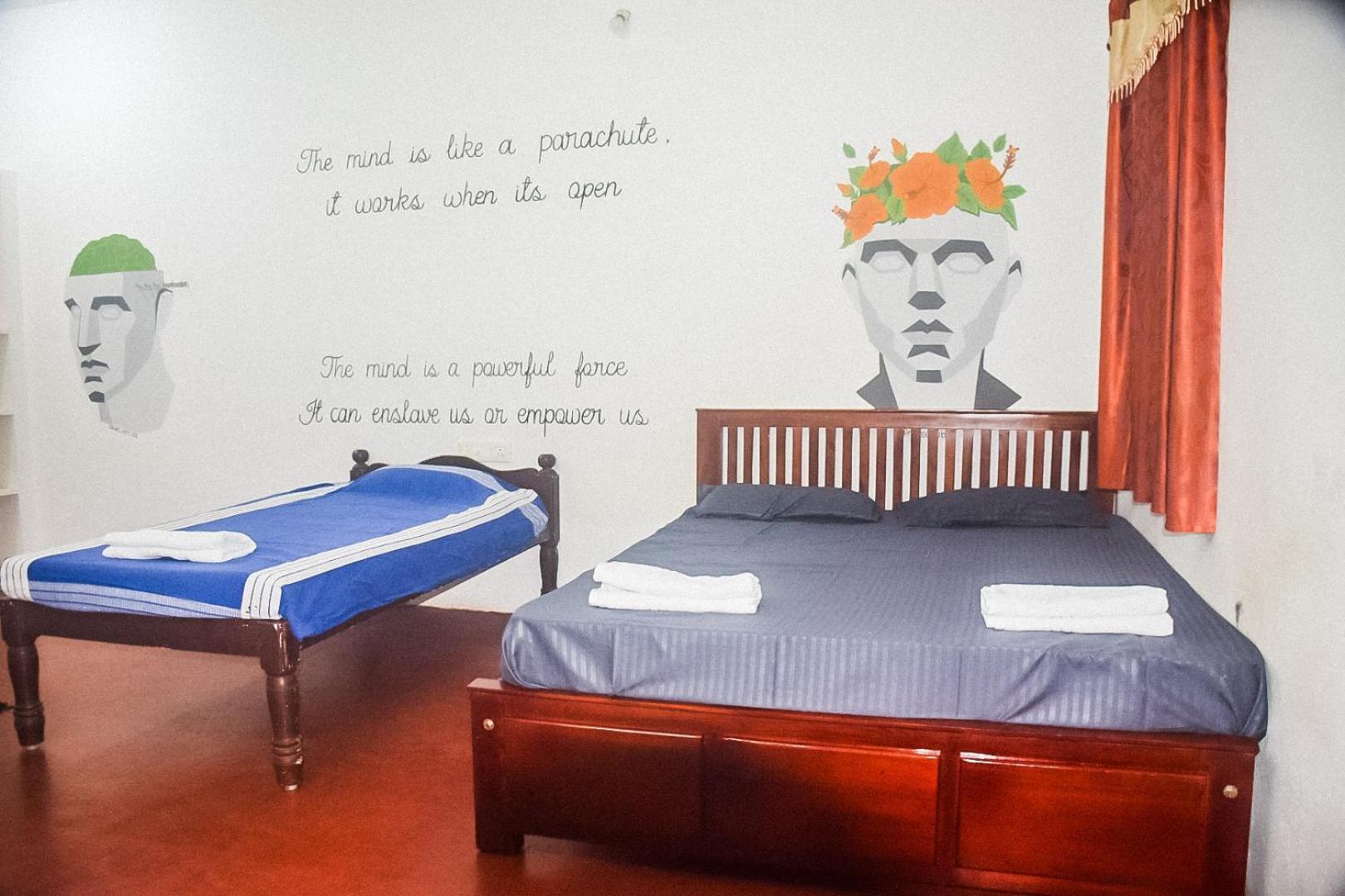 Travellers Crib Hotel Auroville Buitenkant foto